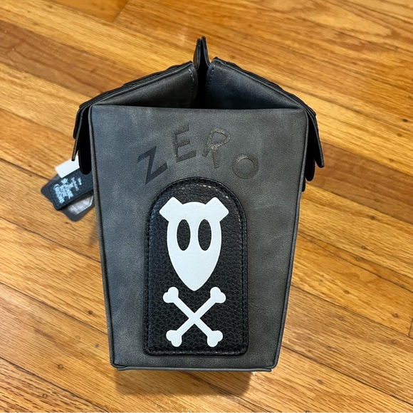 Bioworld Handbags - NWT Bioworld Zero Ghost Dog Doghouse Structural Crossbody Bag and Card Holder